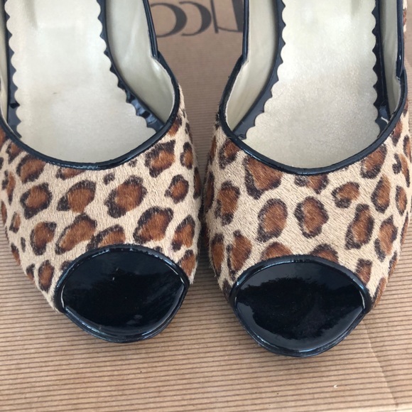 Massimo Baldi NWOT animal print open toe pump - Picture 3 of 8